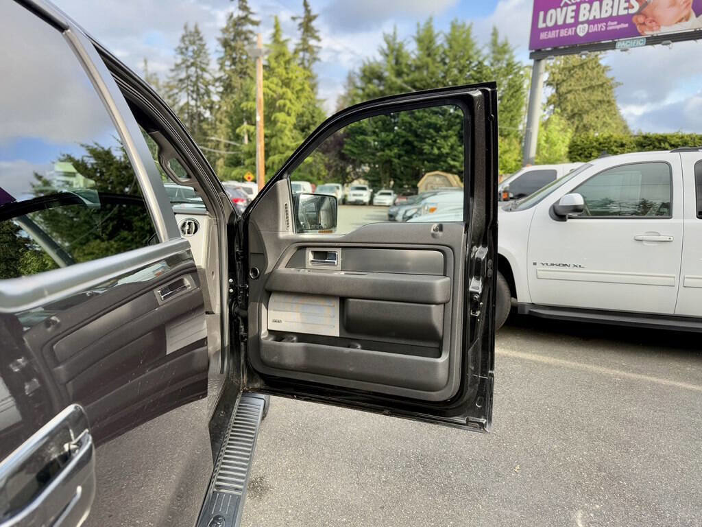 Used 2014 Ford F150 FX4 w/ Equipment Group 402A Luxury image 26