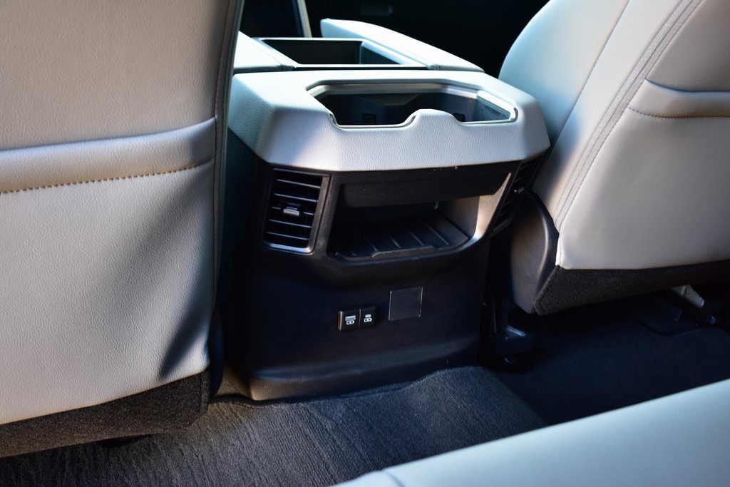 Used 2026 Toyota Tundra Limited image 28