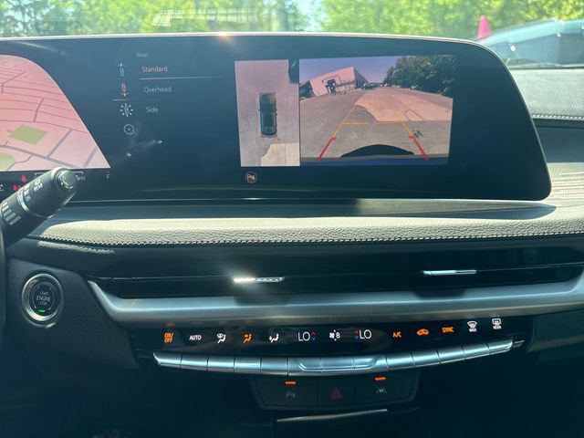 Used 2025 Cadillac XT4 Premium Luxury AWD/4WD image 26