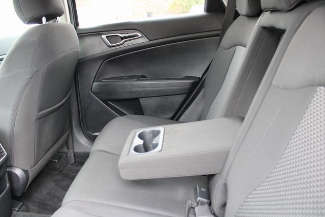 Used 2023 Kia Sportage LX image 35