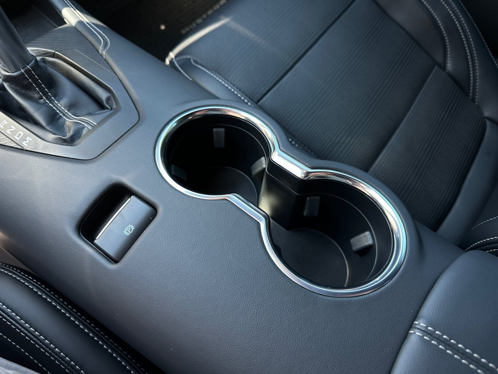 Used 2025 Ford Mustang GT Premium RWD image 19