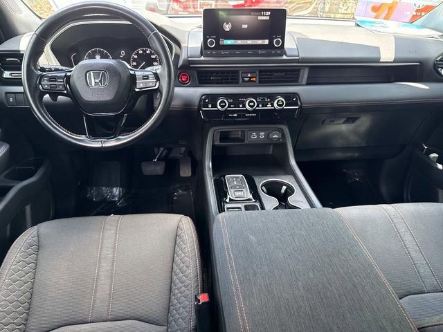 Certified 2023 Honda Pilot Sport image 16