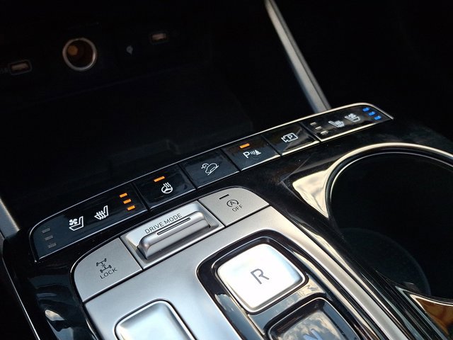 Used 2023 Hyundai Tucson Limited image 24