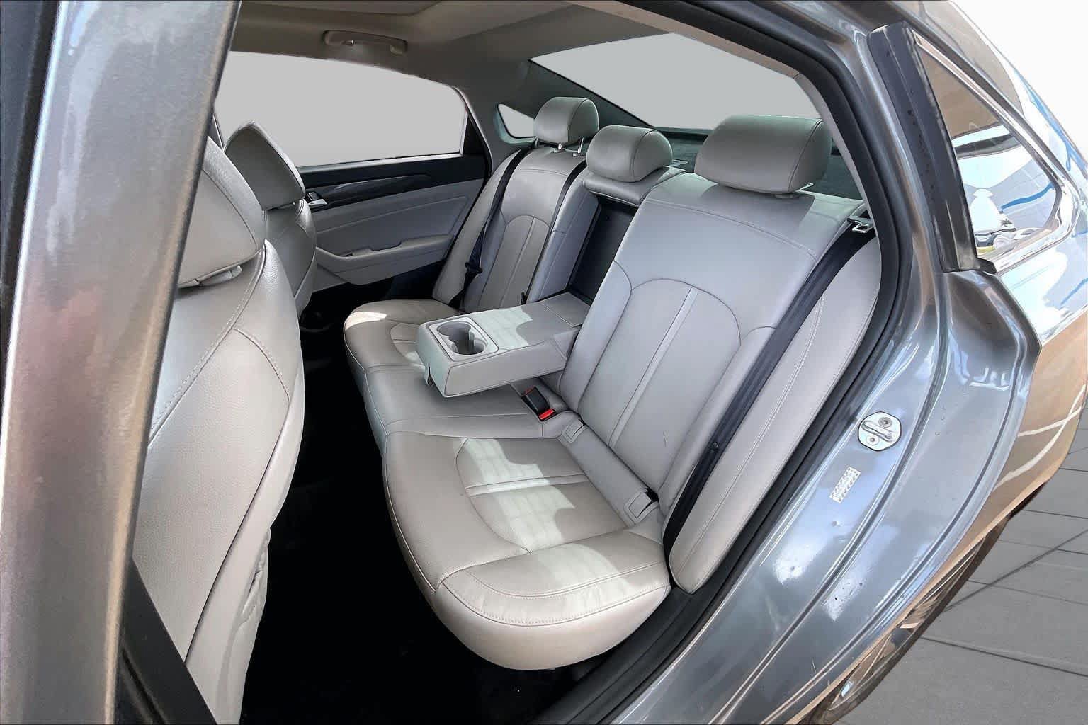 Used 2018 Hyundai Sonata Limited FWD image 20