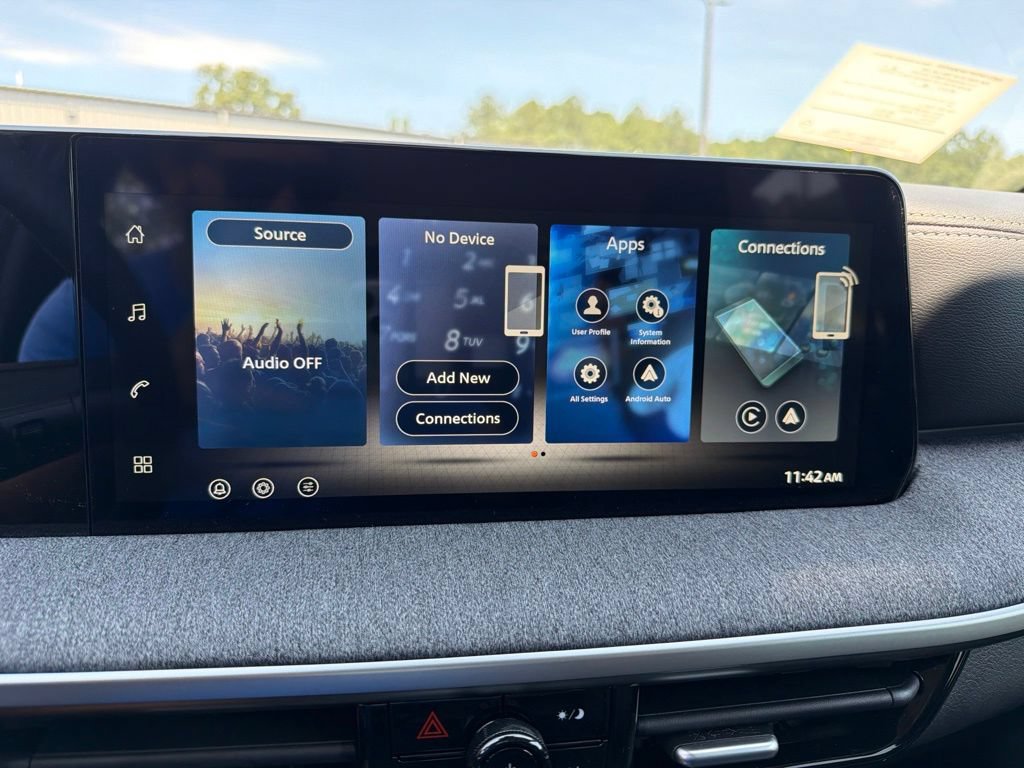 New 2026 Nissan Kicks SV w/ Interior Electronics Package AWD/4WD image 8