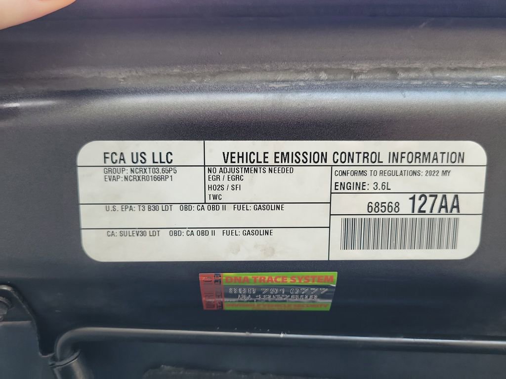 Certified 2022 Jeep Gladiator Rubicon w/ Cold Weather Group image 22