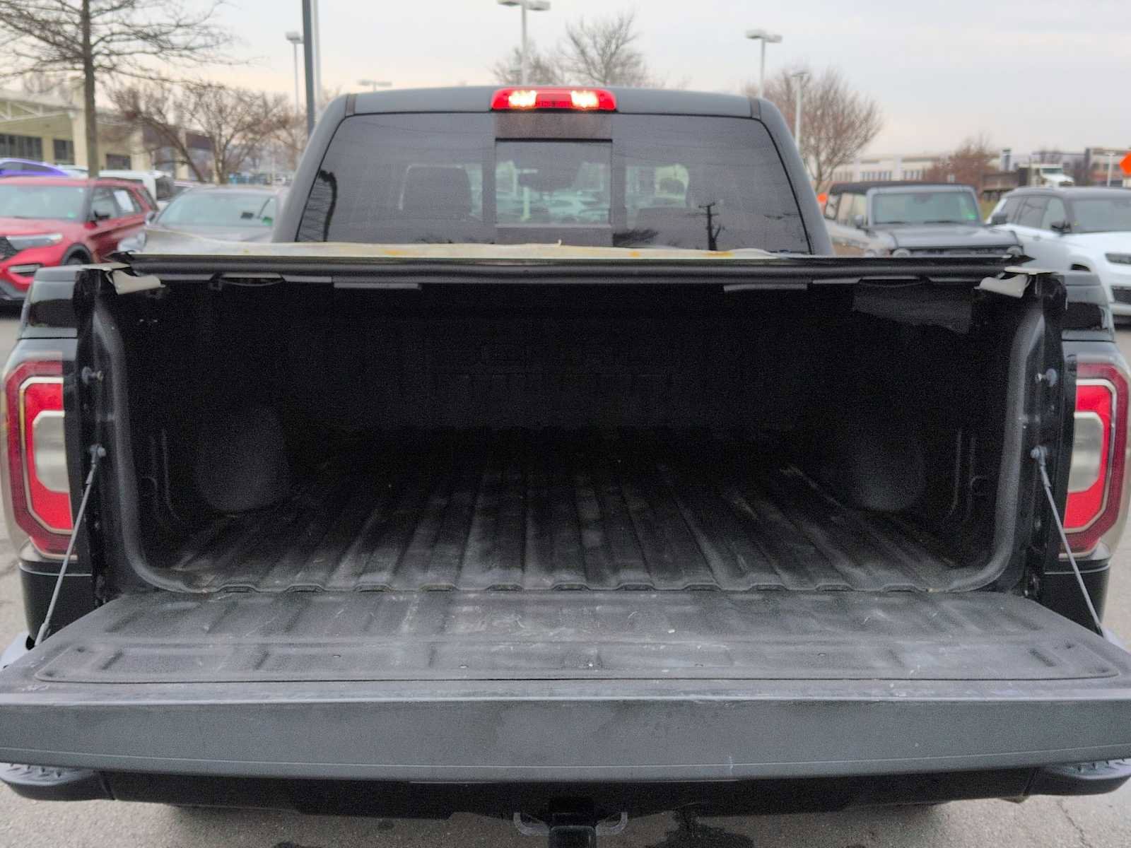 Used 2018 GMC Sierra 1500 Denali image 34