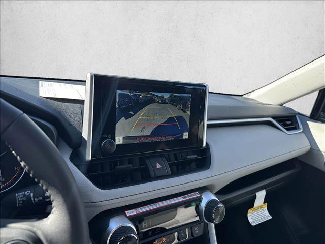 Used 2025 Toyota RAV4 XLE w/ Convenience Package image 15