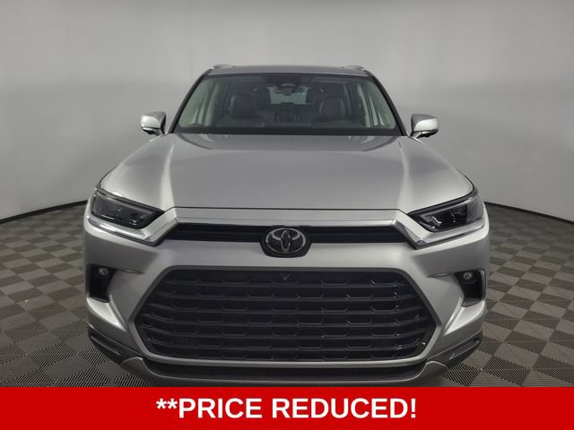Used 2024 Toyota Grand Highlander FWD image 2