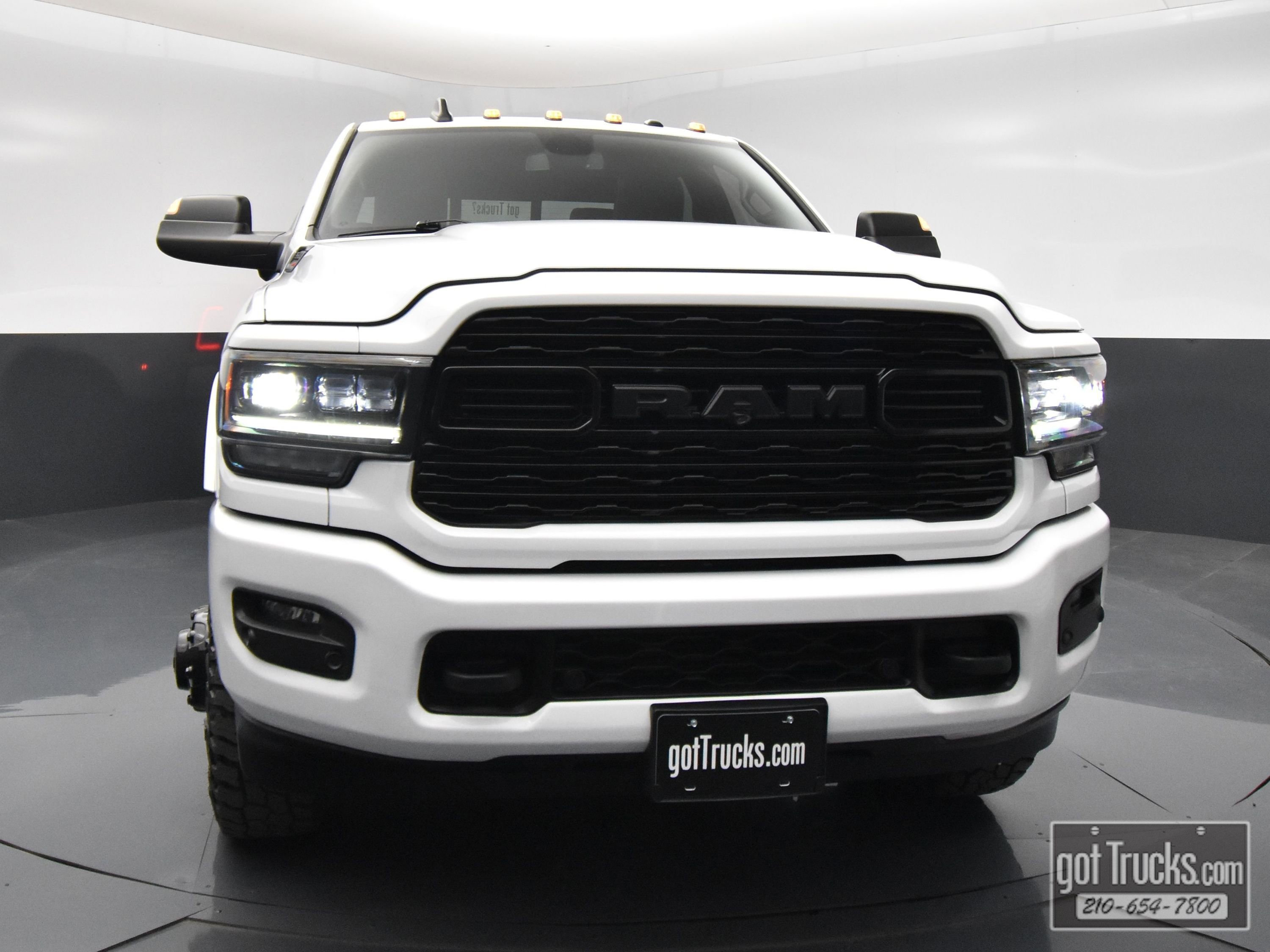 Used 2022 RAM 3500 Limited w/ Night Edition image 47