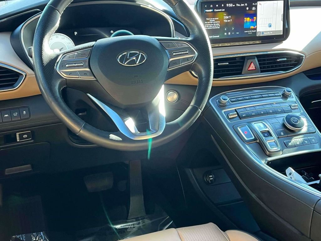Used 2023 Hyundai Santa Fe Calligraphy image 2