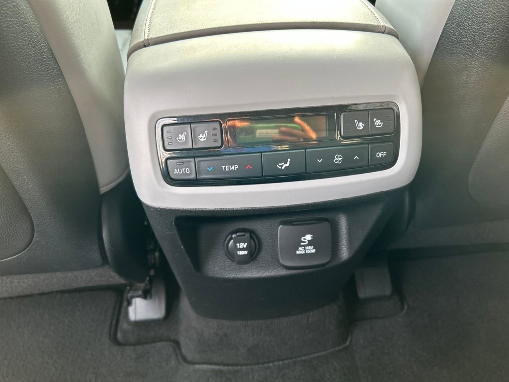 Used 2023 Hyundai Palisade SEL w/ Premium Package image 27