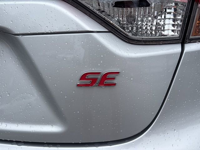 Used 2024 Toyota Corolla SE FWD image 3