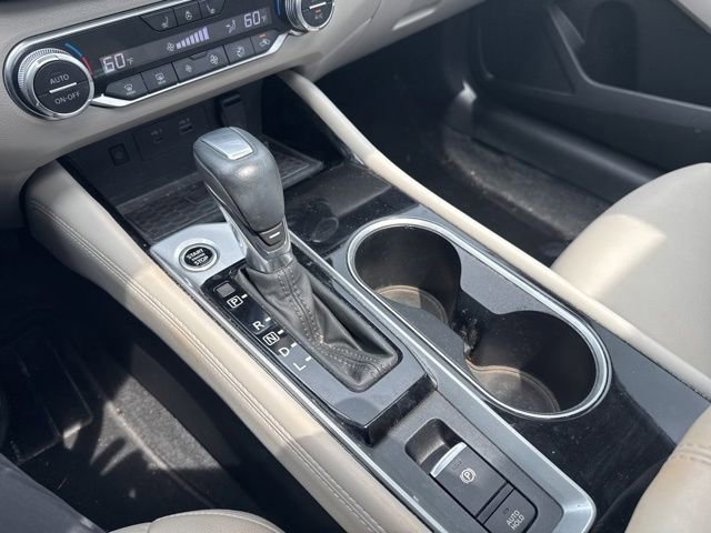 Used 2024 Nissan Altima 2.5 SL FWD image 34