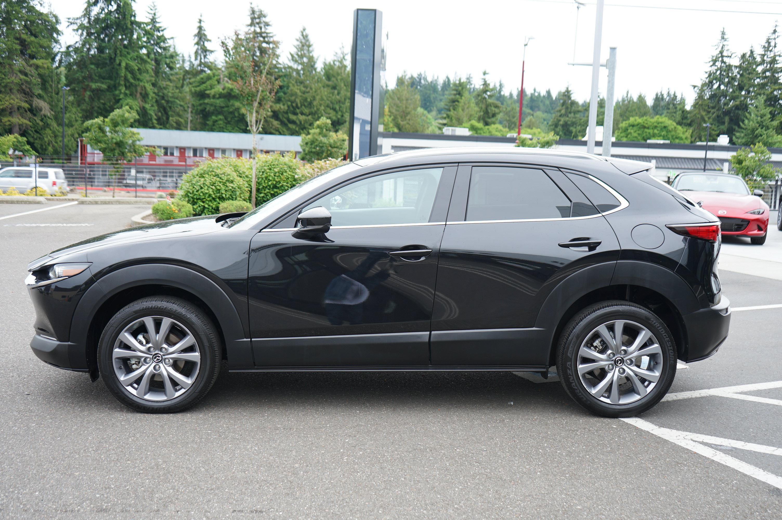 Used 2022 MAZDA CX-30 AWD 2.5 S w/ Premium Package image 6