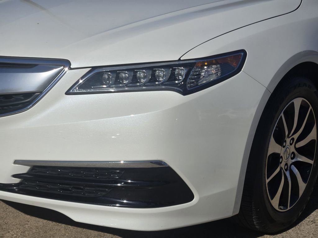 Used 2017 Acura TLX w/ Technology Package image 9