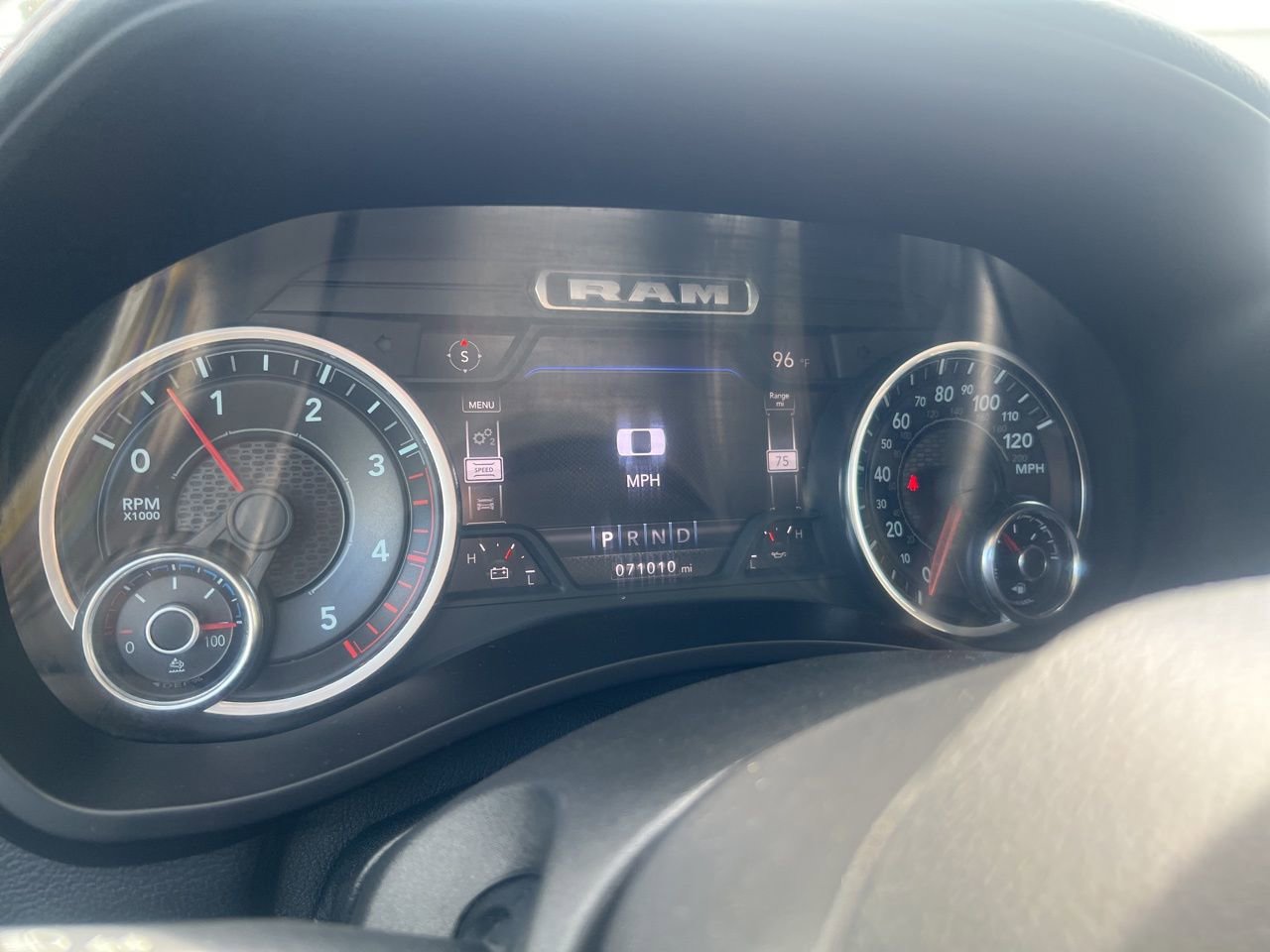 Used 2022 RAM 2500 Laramie AWD/4WD image 27