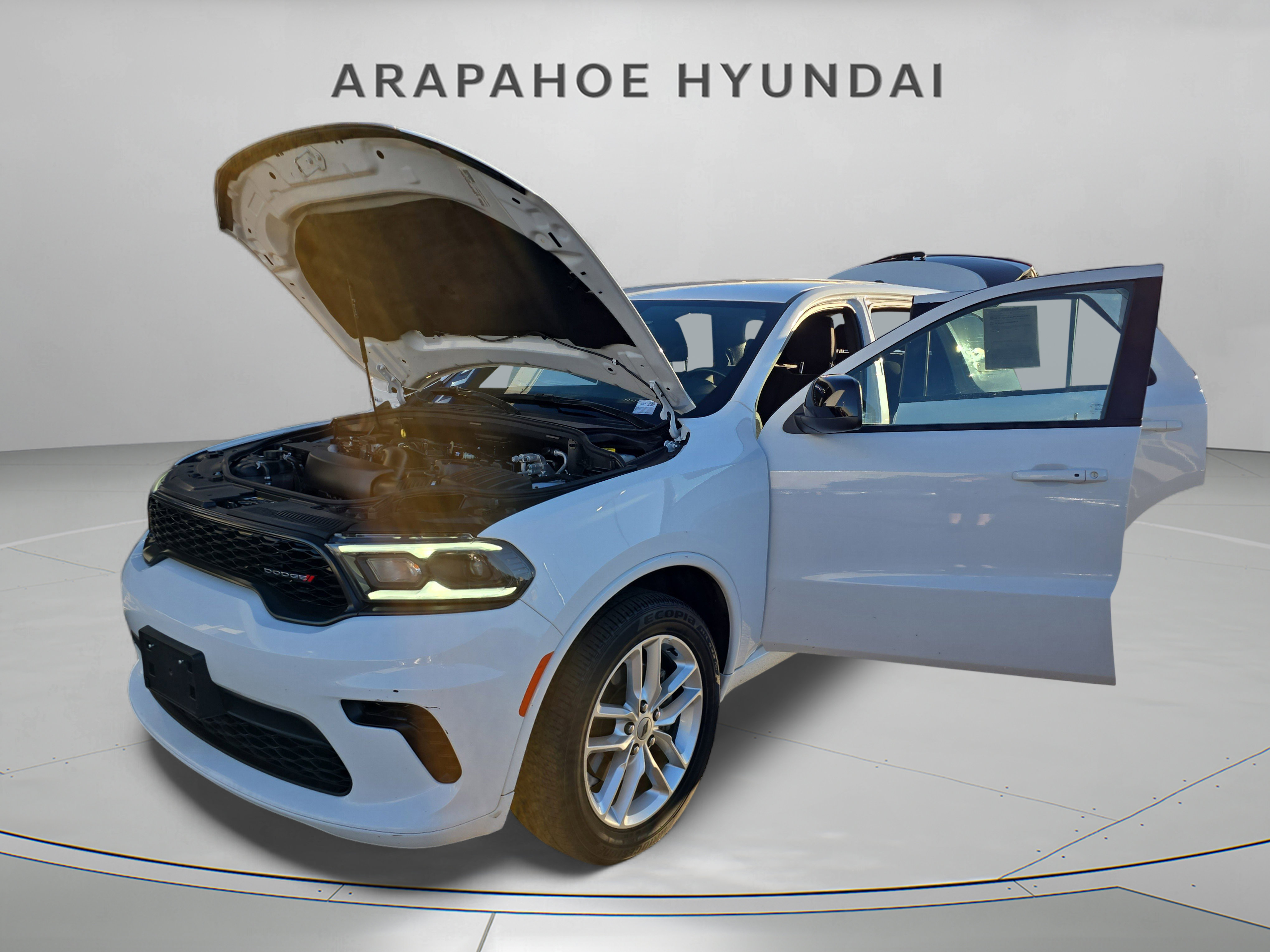 Used 2024 Dodge Durango GT image 2