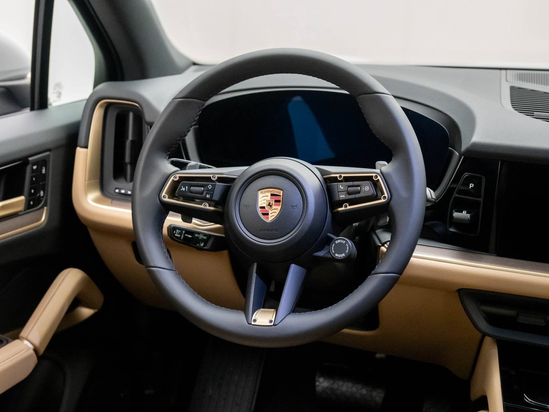 Certified 2026 Porsche Cayenne AWD/4WD image 12