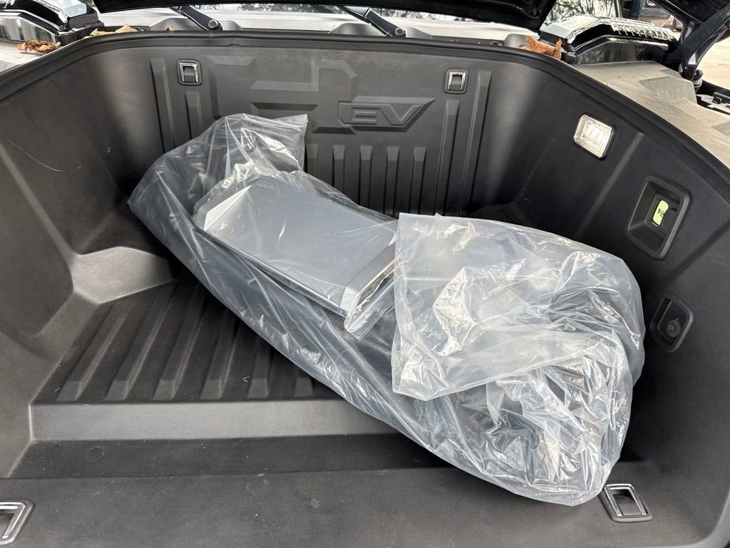 Used 2025 GMC Hummer EV 3X AWD/4WD image 32
