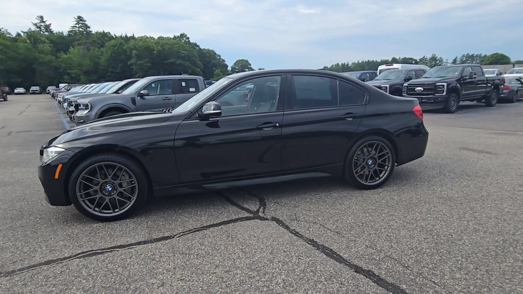 Used 2018 BMW 340i xDrive Sedan AWD/4WD image 16