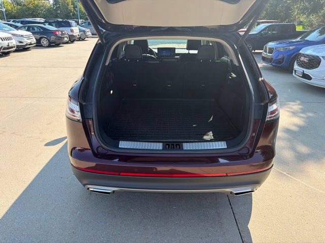 Used 2022 Lincoln Nautilus Reserve FWD image 15