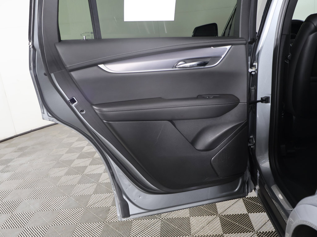 Used 2024 Cadillac XT6 Luxury w/ LPO, Floor Liner Package AWD/4WD image 26