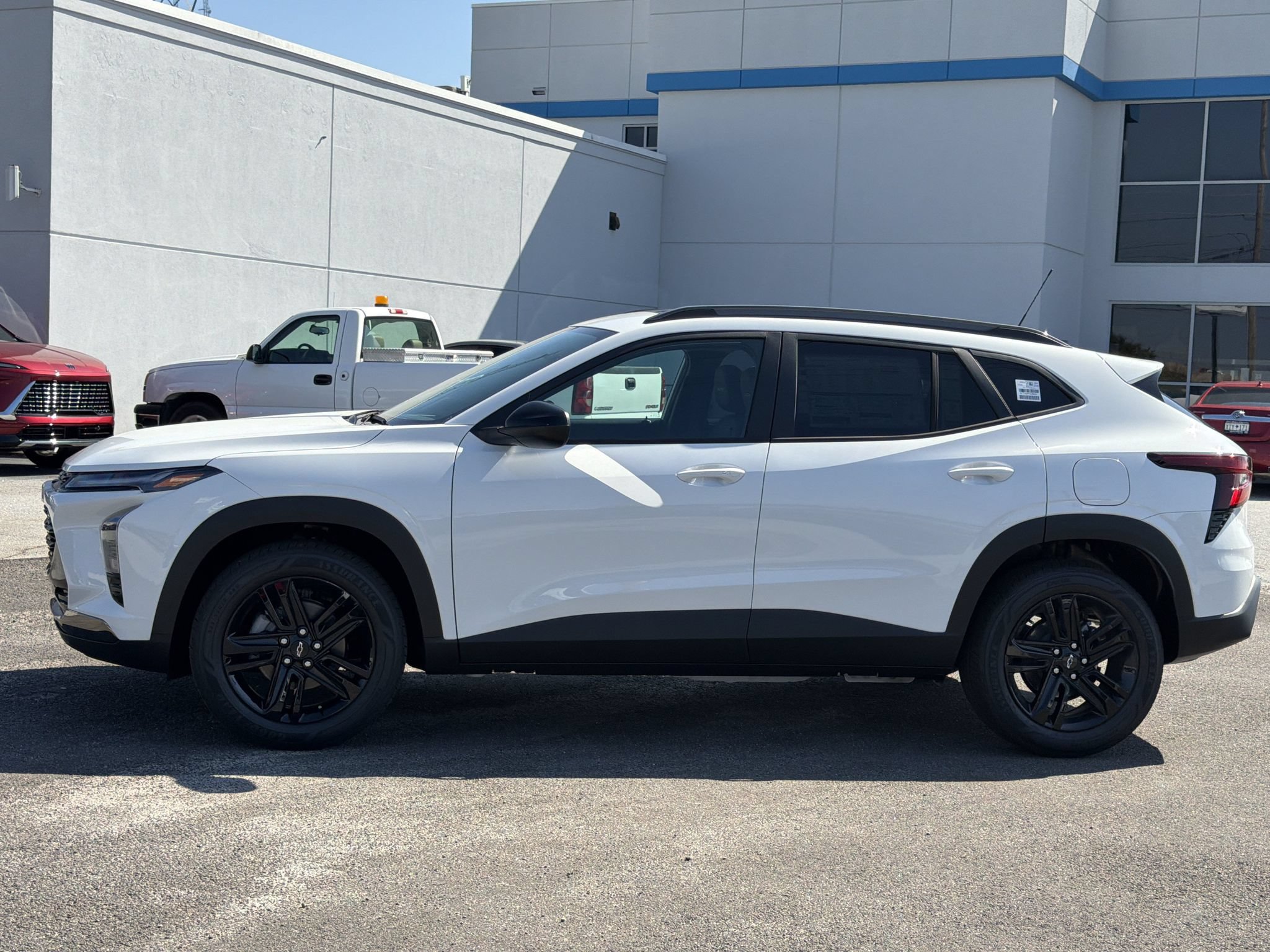 New 2026 Chevrolet Trax ACTIV w/ Sunroof Package FWD image 20