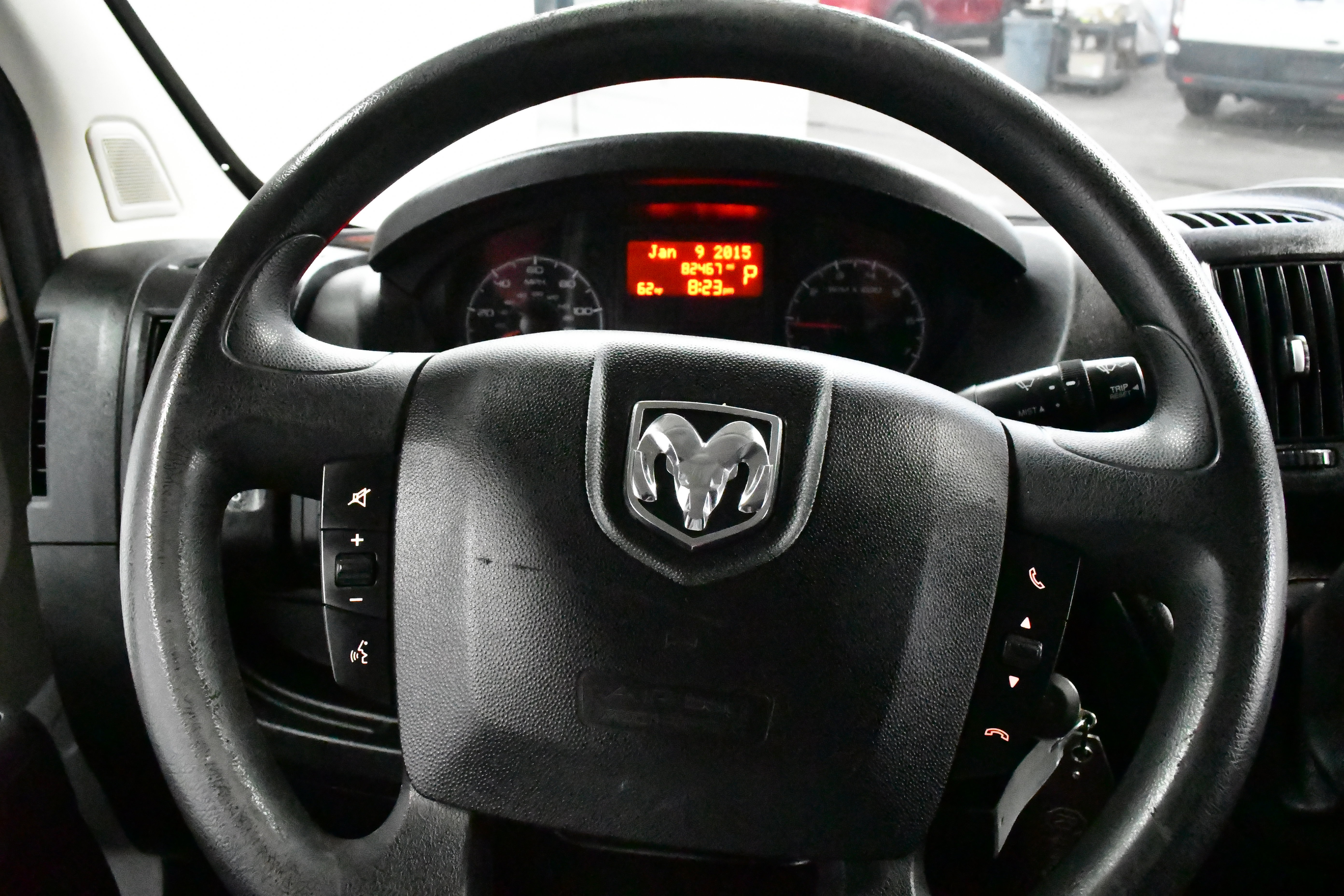 Used 2025 RAM ProMaster 2500 w/ Convenience Group image 23