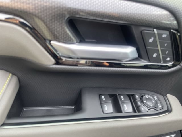New 2026 Chevrolet Silverado 2500 ZR2 AWD/4WD image 12