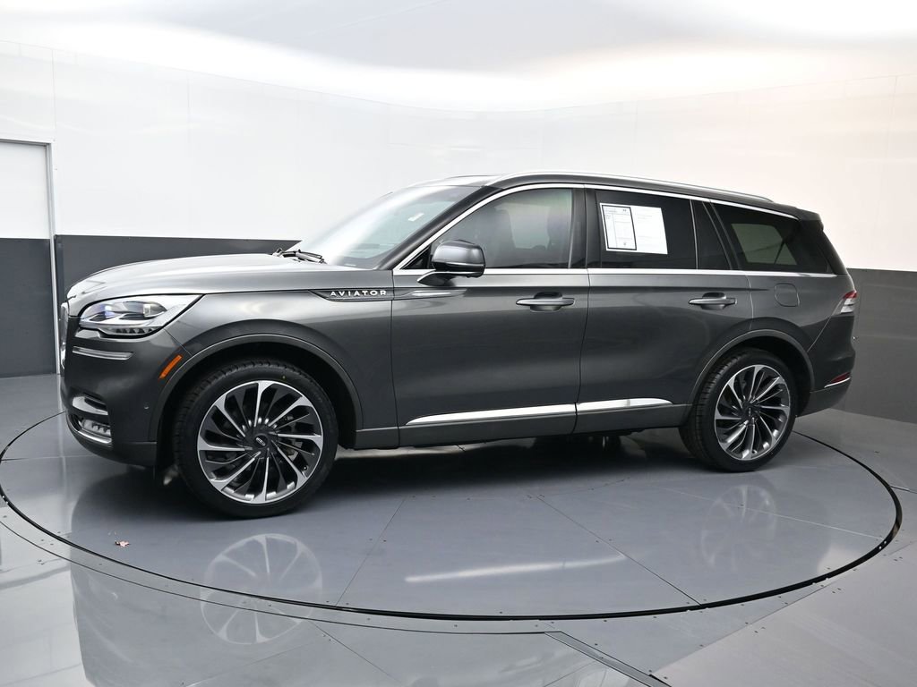 Used 2020 Lincoln Aviator Reserve w/ Equipment Group 202A image 6