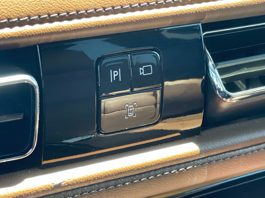Certified 2023 Lincoln Aviator Reserve w/ Equipment Group 201A RWD image 28