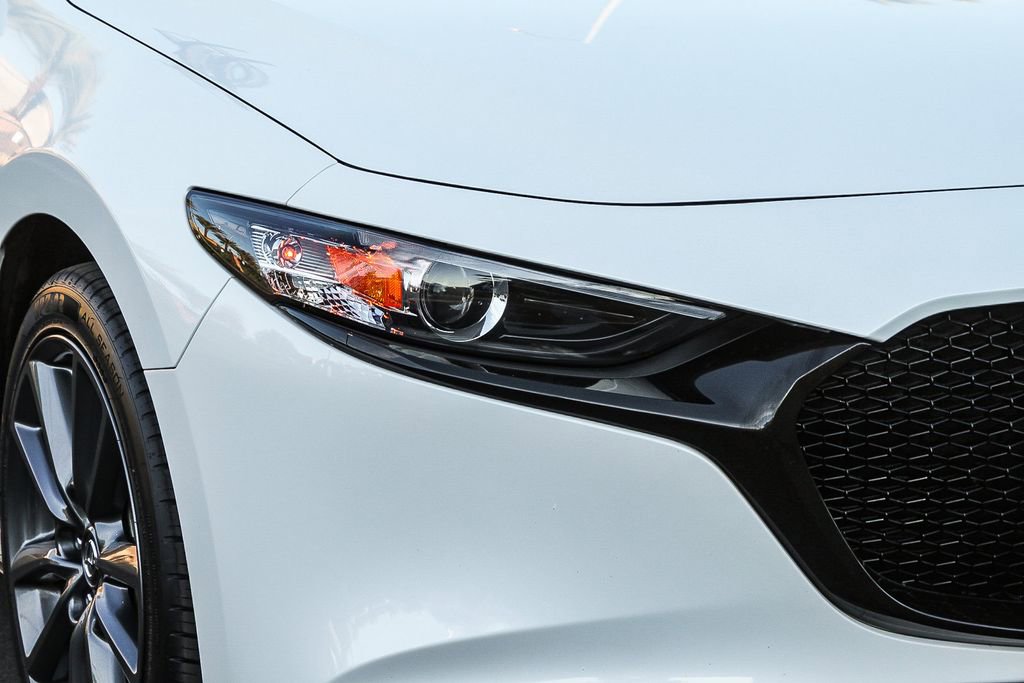 Used 2023 MAZDA MAZDA3 s image 4