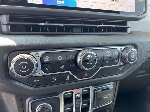 New 2025 Jeep Wrangler Sport S image 21