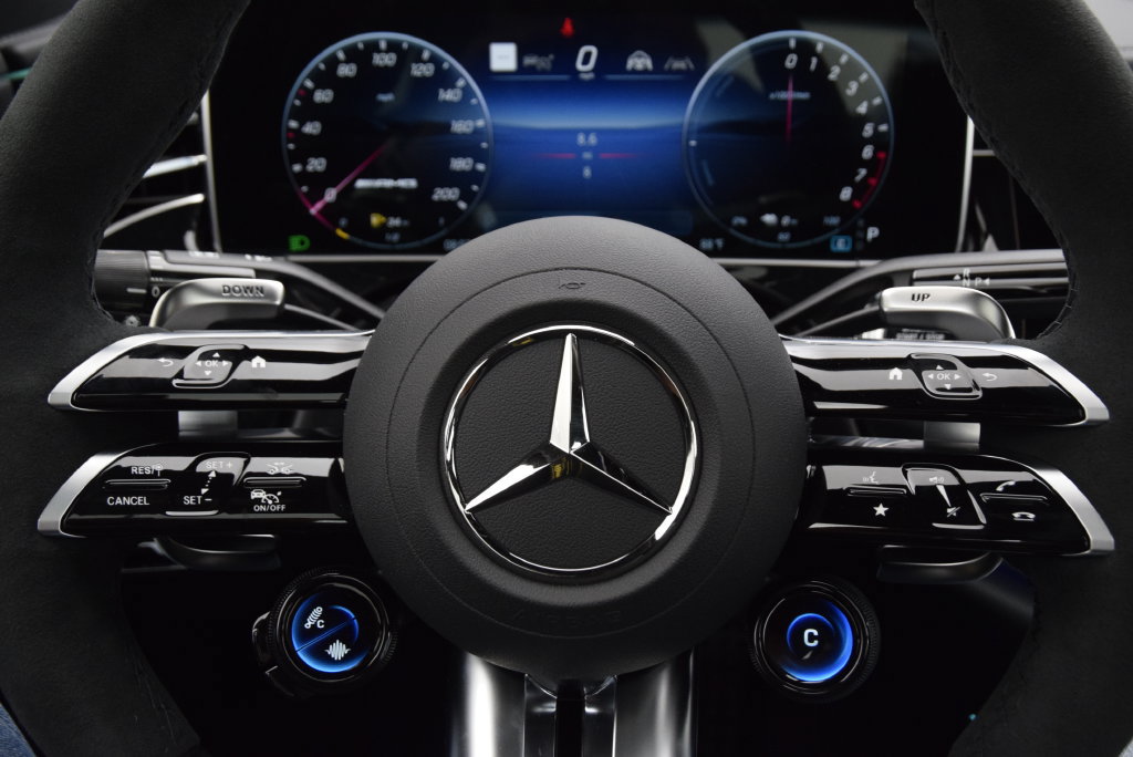 New 2026 Mercedes-Benz E 53 AMG e 4MATIC Sedan image 23