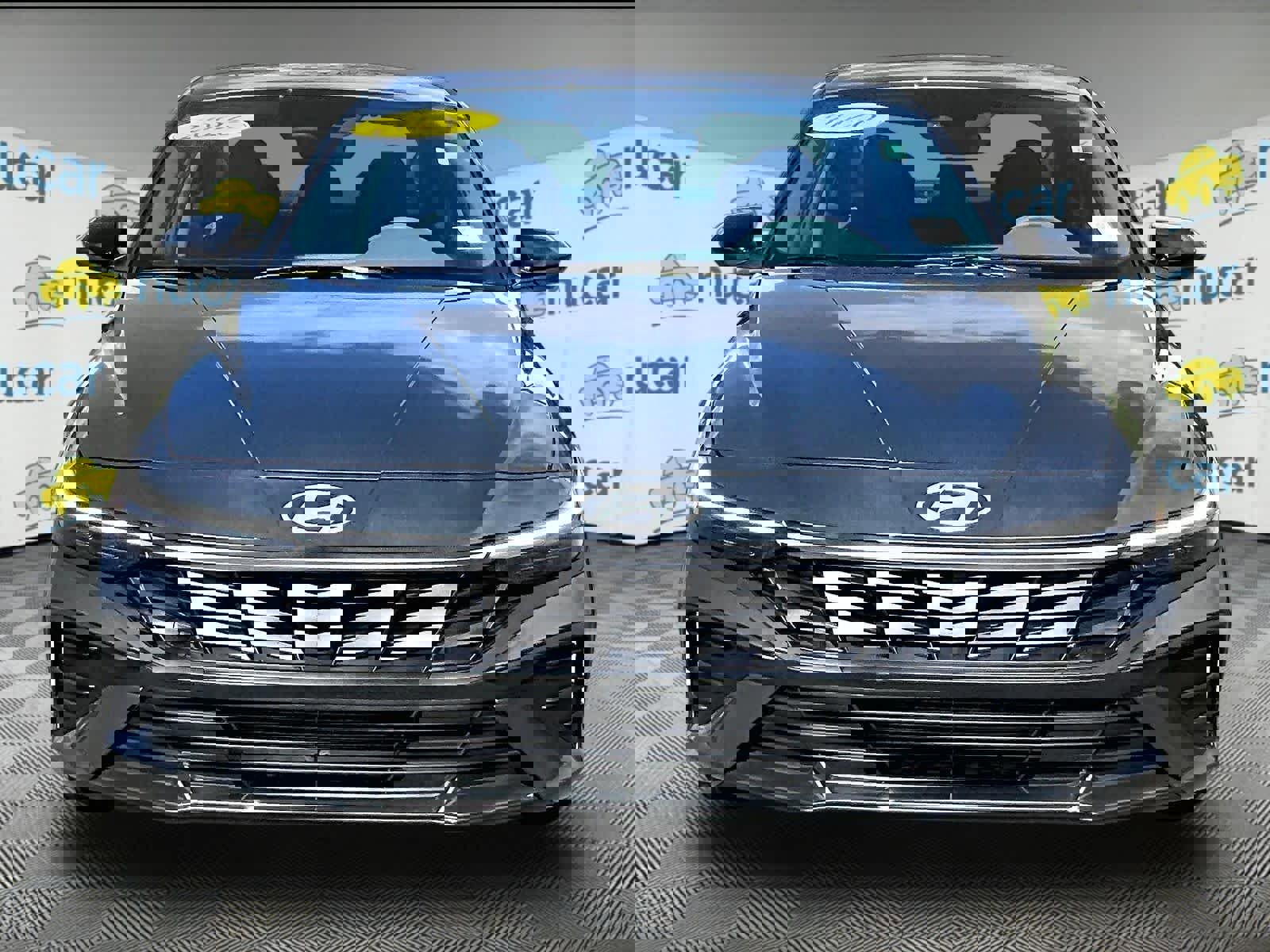 Used 2026 Hyundai Elantra Sport image 2