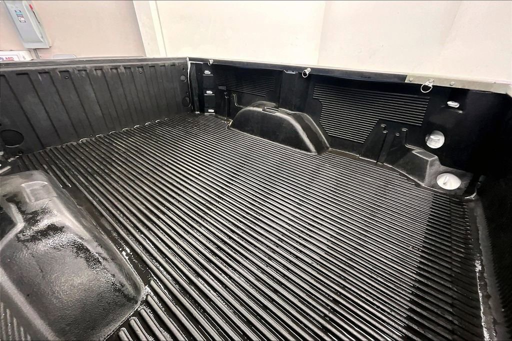 Used 2024 Chevrolet Silverado 1500 W/T w/ WT Fleet Convenience Package RWD image 22