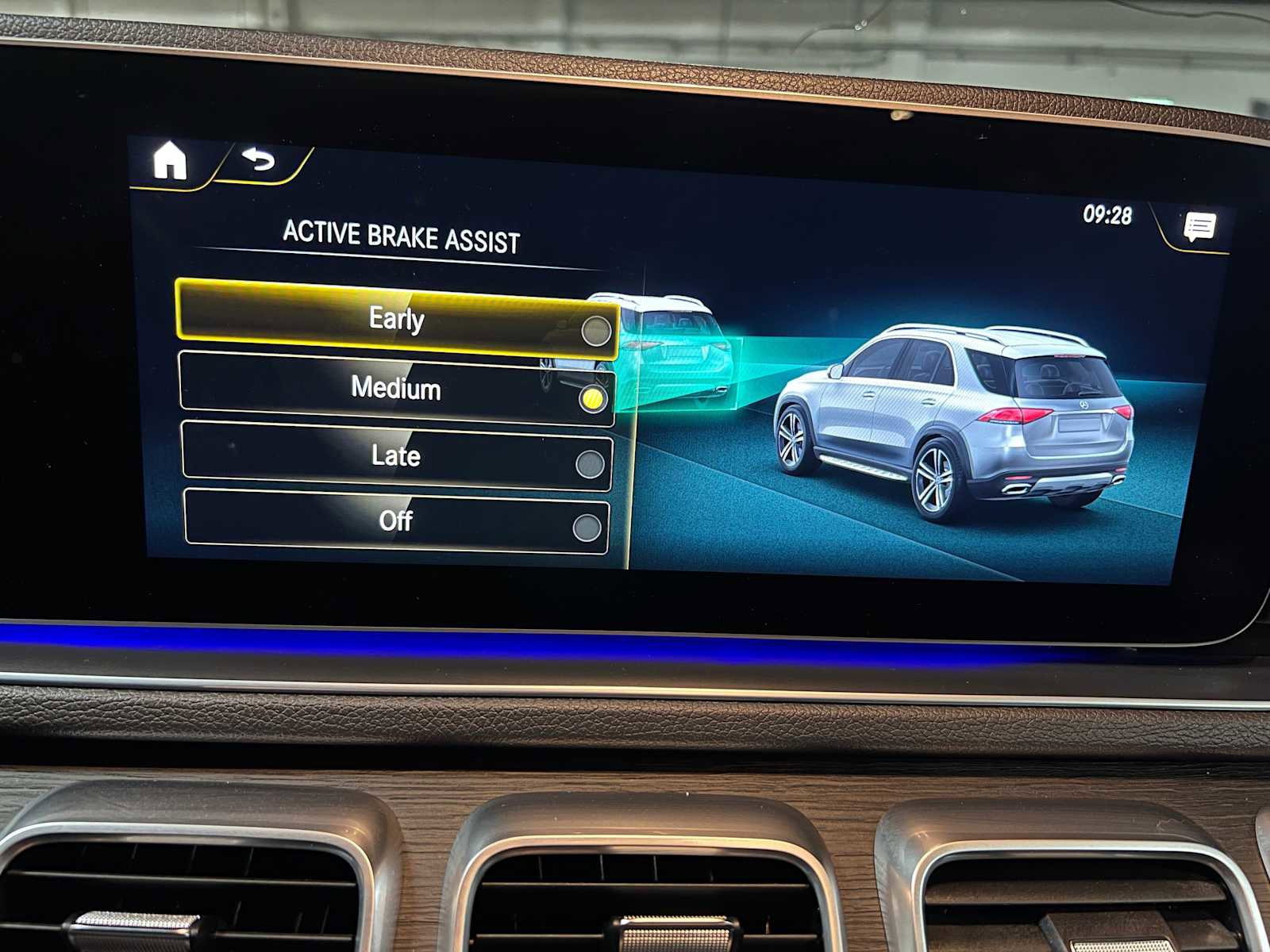 Used 2021 Mercedes-Benz GLE 350 4MATIC image 39