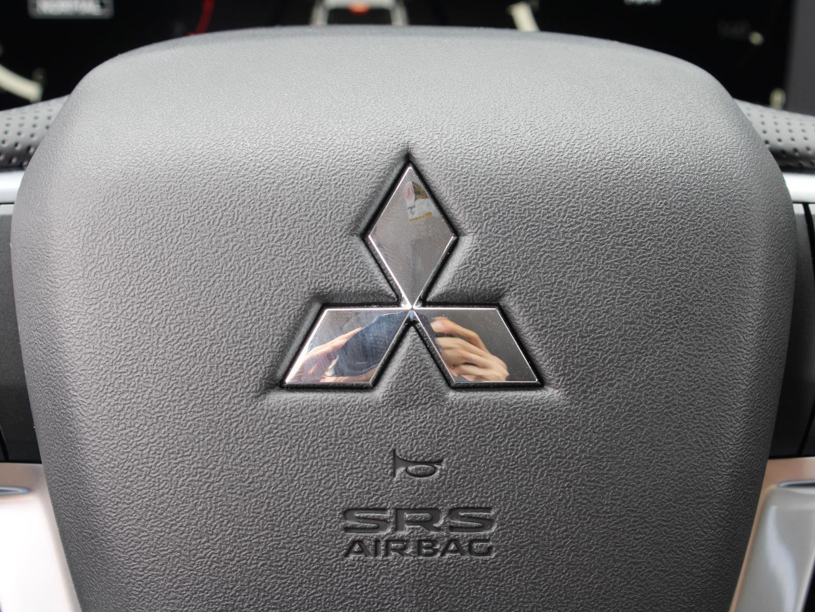 New 2025 Mitsubishi Outlander Platinum Edition image 35