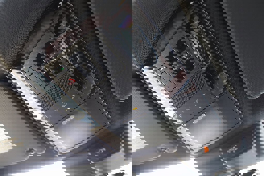 New 2025 Mitsubishi Outlander SEL image 28