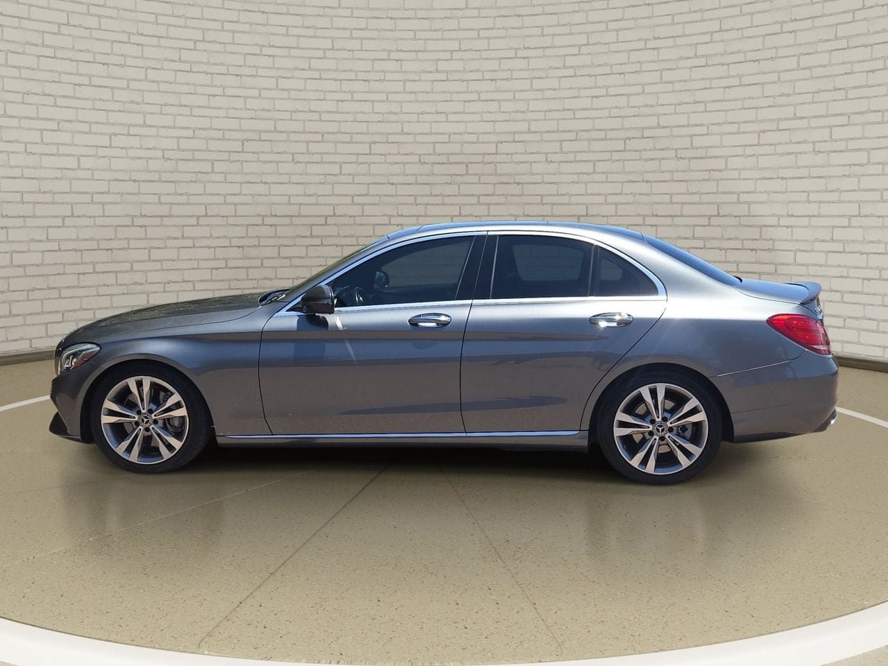 Used 2018 Mercedes-Benz C 300 Sedan image 8