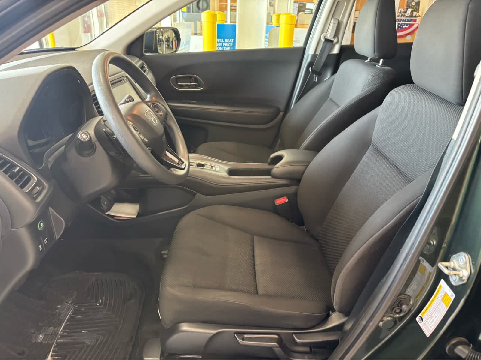 Used 2018 Honda HR-V EX image 22
