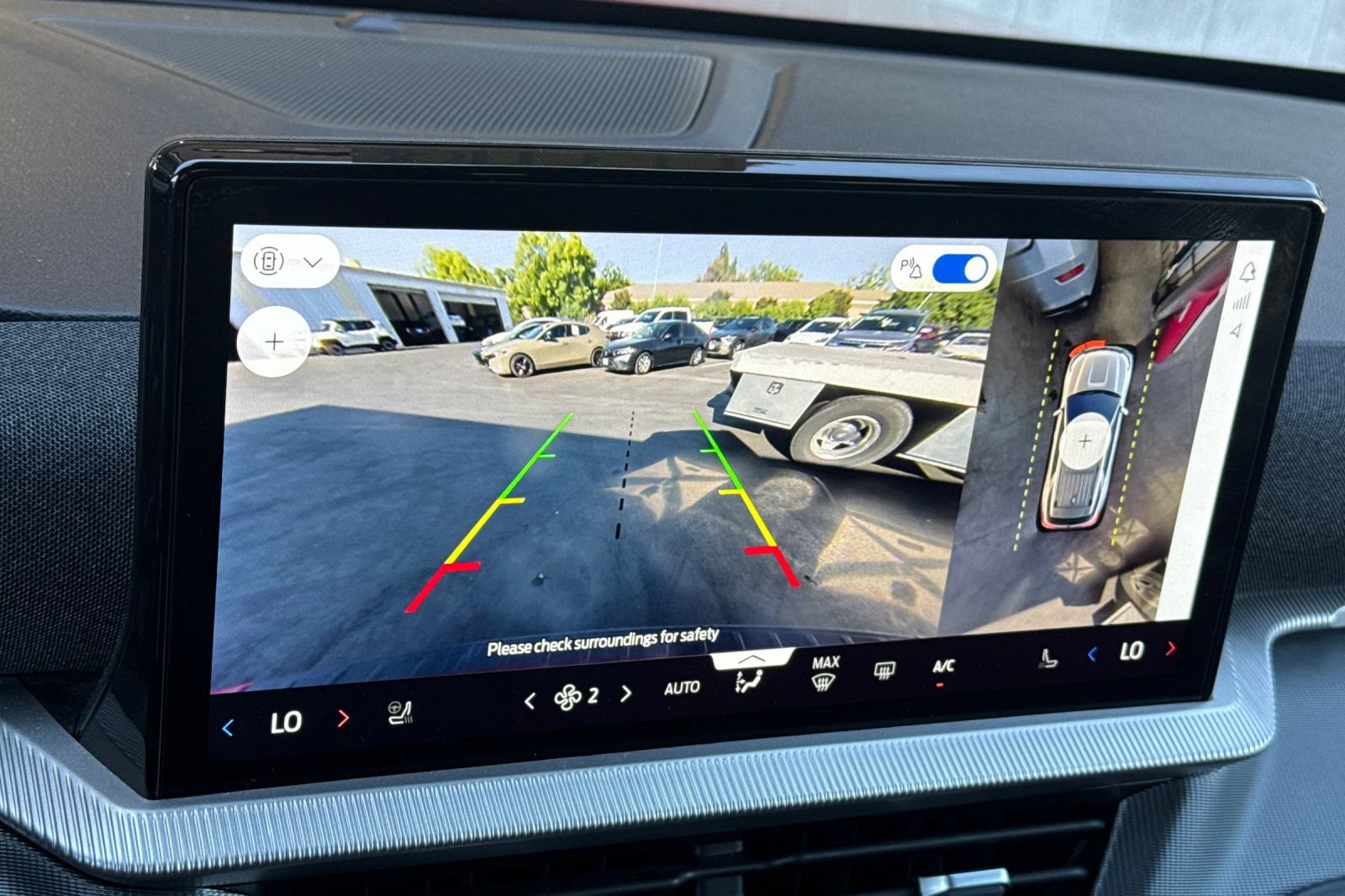 Certified 2025 Ford Explorer ST-Line AWD/4WD image 20