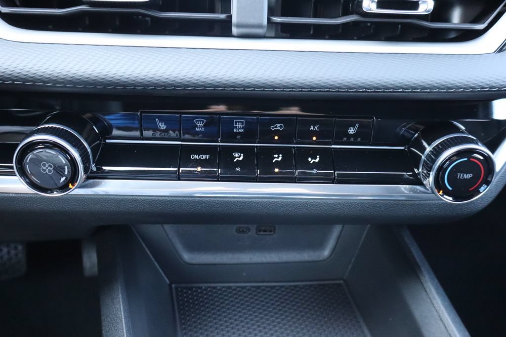 New 2027 Chevrolet Equinox LT AWD/4WD image 13