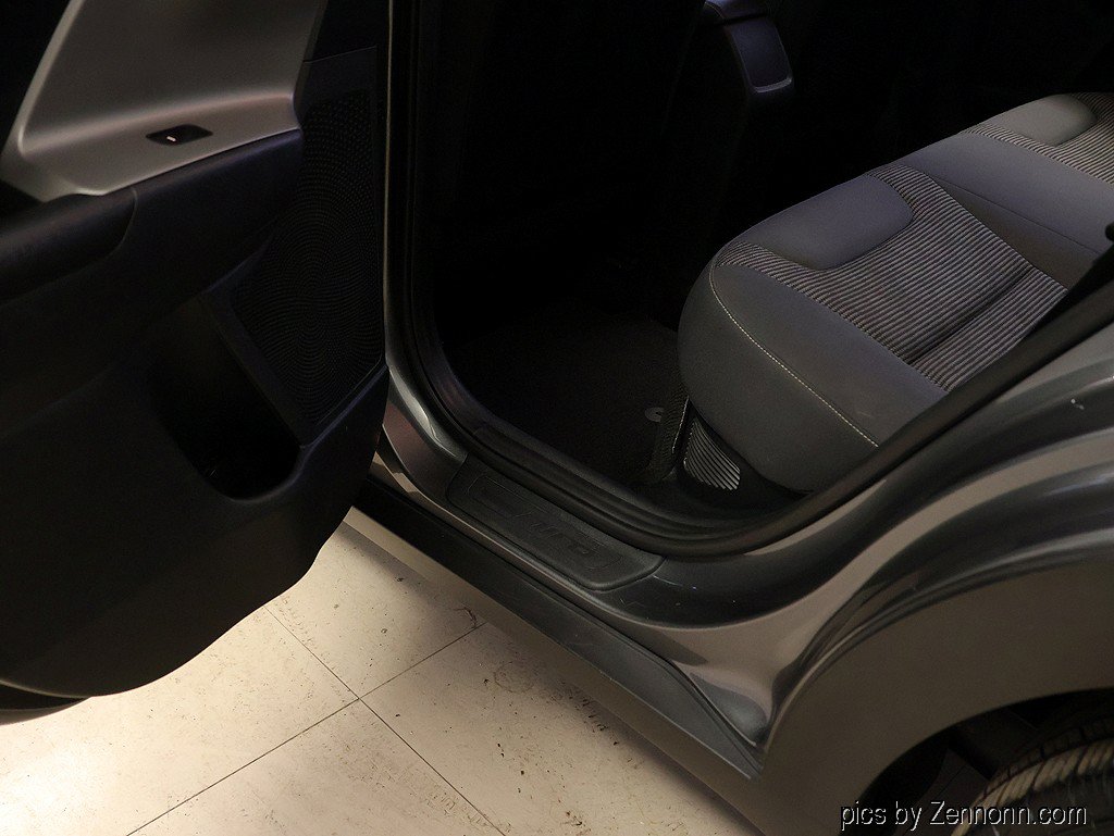 Used 2017 Kia Niro LX FWD image 27