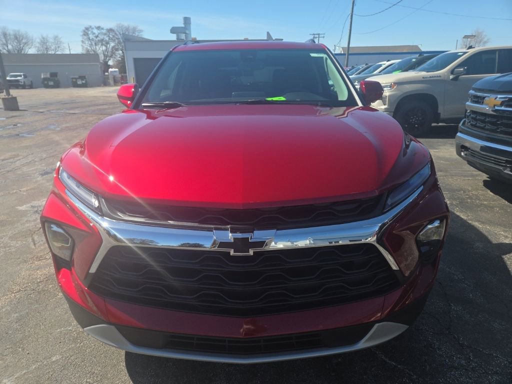 New 2026 Chevrolet Blazer LT image 2