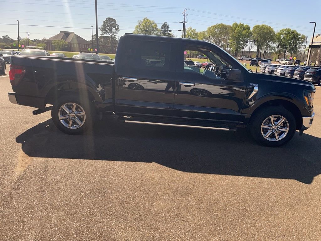 Used 2025 Ford F150 XLT w/ Equipment Group 301A Standard image 11