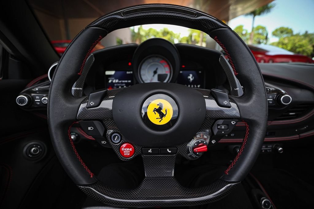 Used 2021 Ferrari F8 Tributo RWD image 29