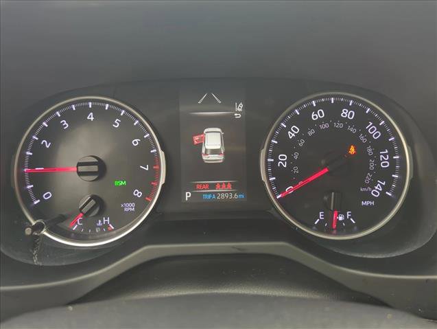 Used 2021 Toyota RAV4 XLE image 12