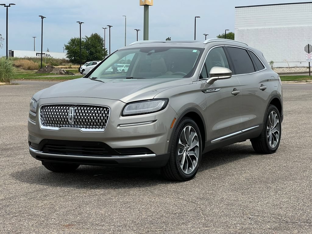 Used 2023 Lincoln Nautilus Reserve w/ Equipment Group 201A AWD/4WD image 45